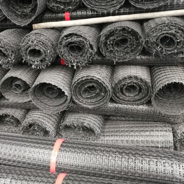 подкрепление почвы ячеистой сети 40x40mm покрытое PP Geogrid пластиковое двухосное