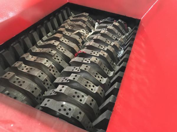 Scrap Metal Shredder /  Double Shaft Scrap Metal Shredder Scrap Metal Shredder Dual Shaft Shredder
