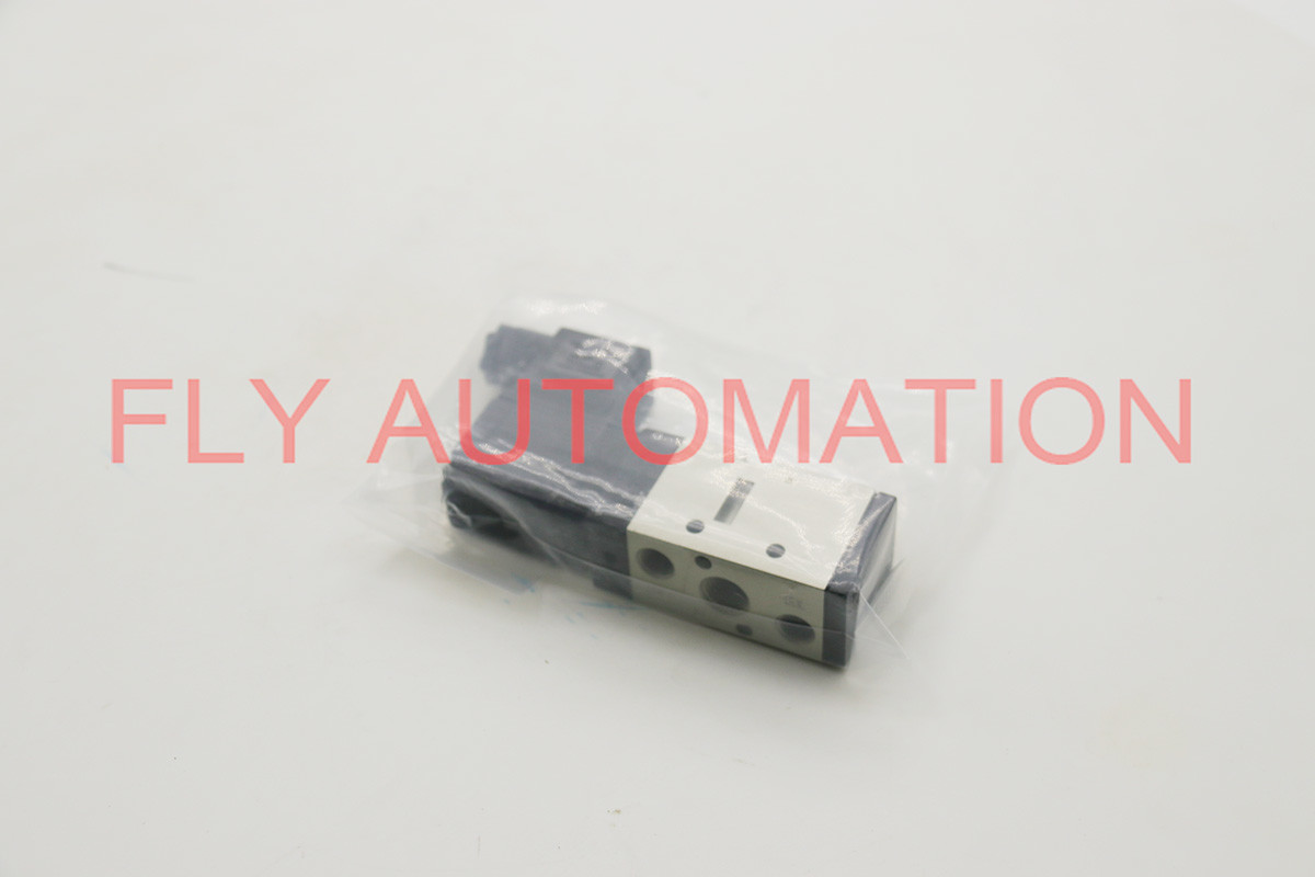 SMC EVF3133-5YOB-02F ВАЛВУЛ ПИЛОТНЫЙ КОДУМЕР ПОРТЕРНЫЙ VF3000 SOL ВАЛВУЛ 4/5 ПОРТЕРНЫЙ