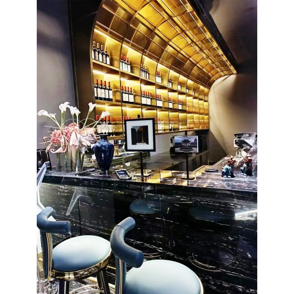 Dust Proof Stainless Steel Wine Cabinet Power Saving Glass Wine Display Cabinet