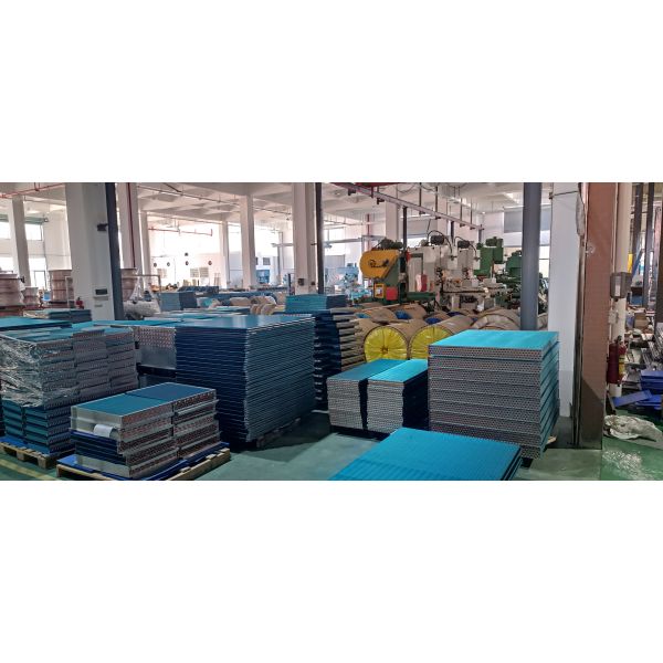 Compact Aluminum Foil Fin Type Heat Exchanger High Speed Finned Tube Evaporator