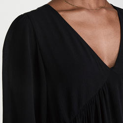                  Ladies Gauze V Neck Dress for Women Puff Sleeve Clothing Manufacturers Rayon Elegant Custom Logo Mini Dress             
