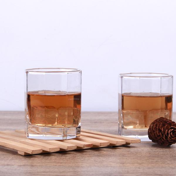 Os vidros de vinho de cristal escocêses superiores balançam o estilo para a capacidade dos cocktail 300ml