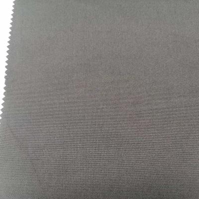 O plutônio revestiu a tela 200Dx200D Windproof impermeável de Oxford do poliéster