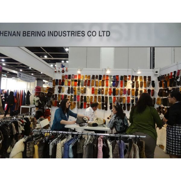 Wholesale Stock Double Face Real Lamb fur Ladies Mitten Spanish Merino Shearling Sheepskin Classic Winter 2018 Mitten