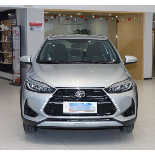Тойота YARiS l 2022 1.5L CVT ПЛЮС подержанный автомобиль хэтчбека версии 1.5L 112HP L4