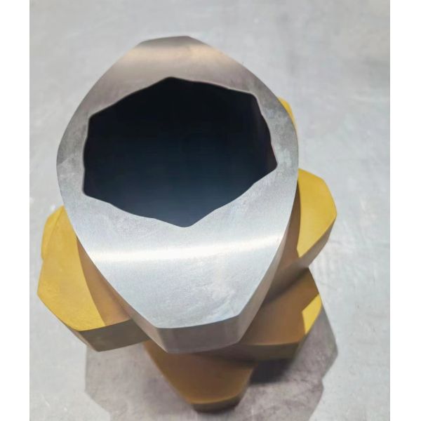 Противокоррозионные двойные винтовые пластиковые экструдеры Компоненты машин для продуктах питания