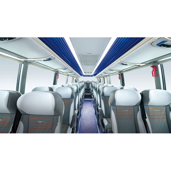 40 Seater King Long Travel Coach Buses CCC / VCA Certificate For Airport