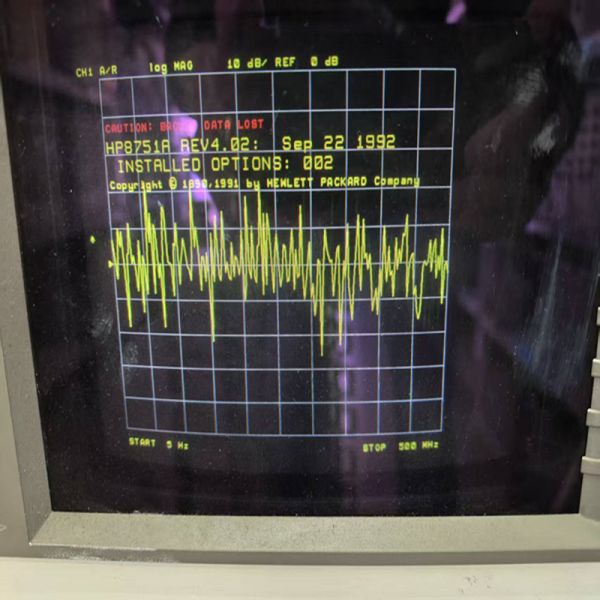 Keysight 8751A Benchtop Network Analyzer with 5 Hz to 500 MHz Range and Lab Precision