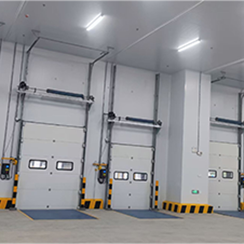 Space-Saving Vertical-Opening Heavy-Duty Industrial Sectional Overhead Door For Raw Material Storage