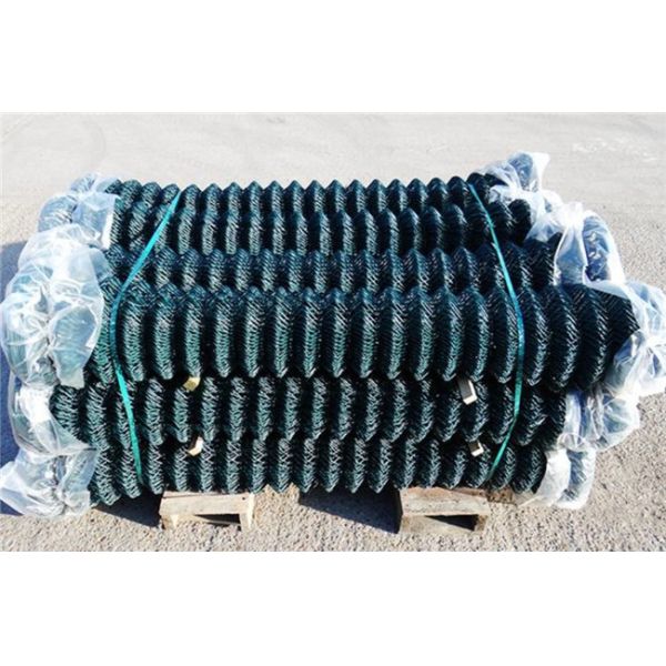 Commercial PVC Coated Chain Link Fence Fabric For School Sports Fence