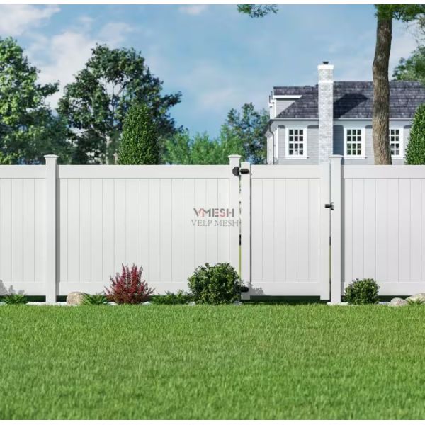 White Color Anti Aging Vinyl Garden Fencing With Solid Panel