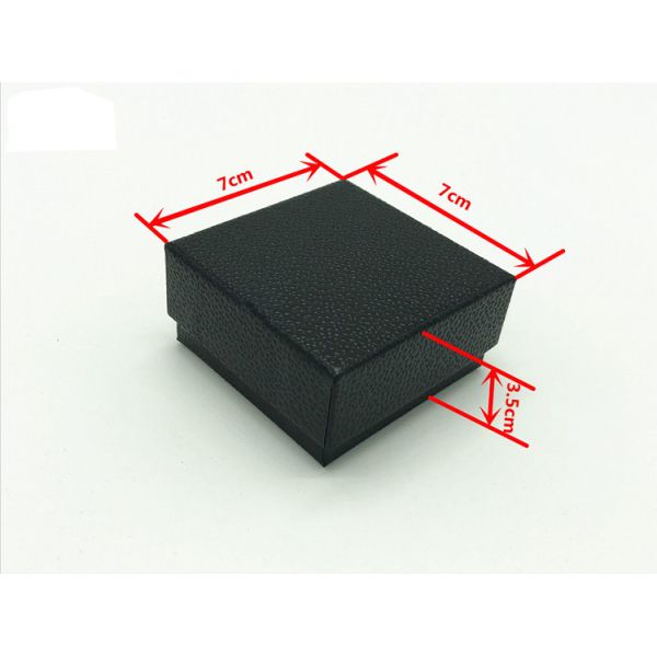 Коробка кожаных розовых пурпурных ювелирных изделий кольца упаковывая с вставкой пены бархата