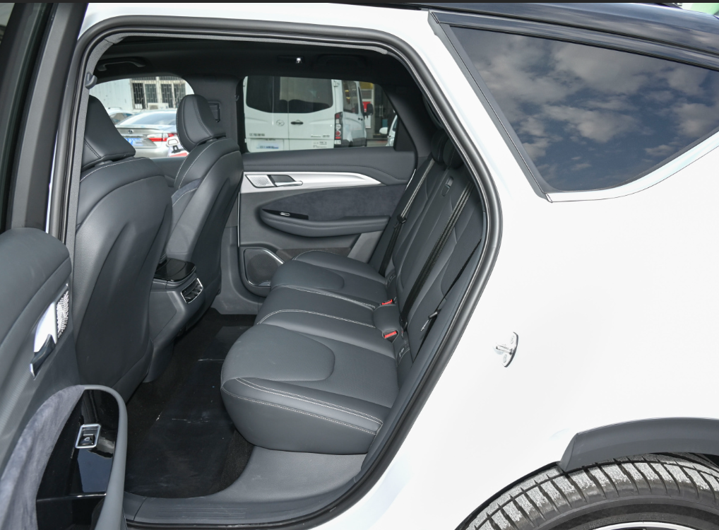 2024 BAIC Электрический внедорожник ARCFOX AT 480E PRO Литий железофосфатные батареи Электрическое транспортное средство