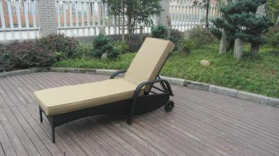 Beach Rattan Sun Lounger With Aluminium Frame Outdoor Rattan Daybed