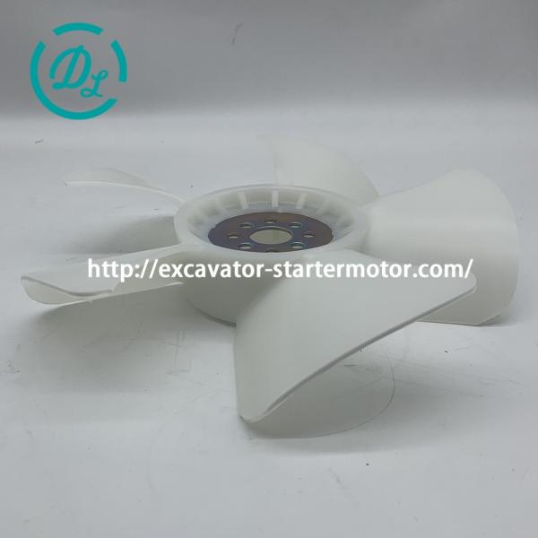 Fan 17472-74110 1747274110 Kubota Engine Parts D722 D902 Excavator