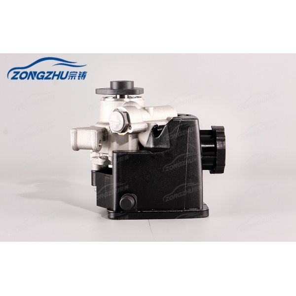 Тележка разделяет насос 0024667501 0024667601 управления рулем гидровлической силы для Мерседес - Benz