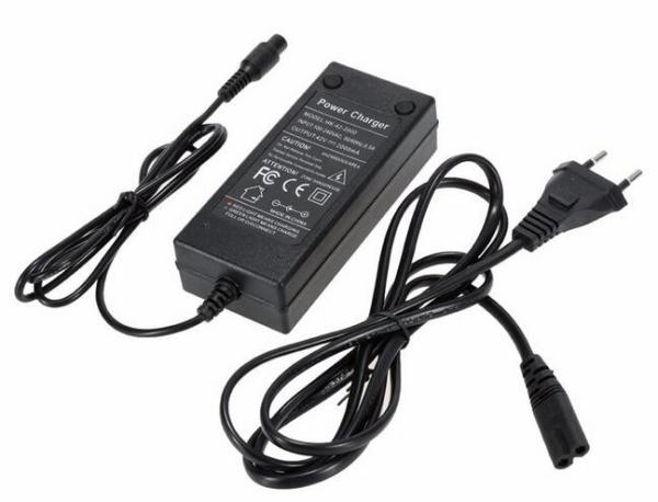 84 Watt Desktop Ac Dc Switching Adapter NI-MH Battery For Balancing Scooter