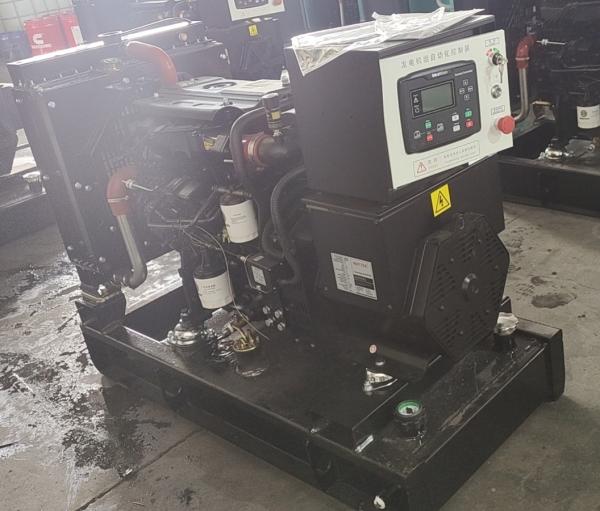 Générateur diesel Weichai de tension 50Hz/60Hz avec certificat CE et modèle de moteur WP2.3D33E200