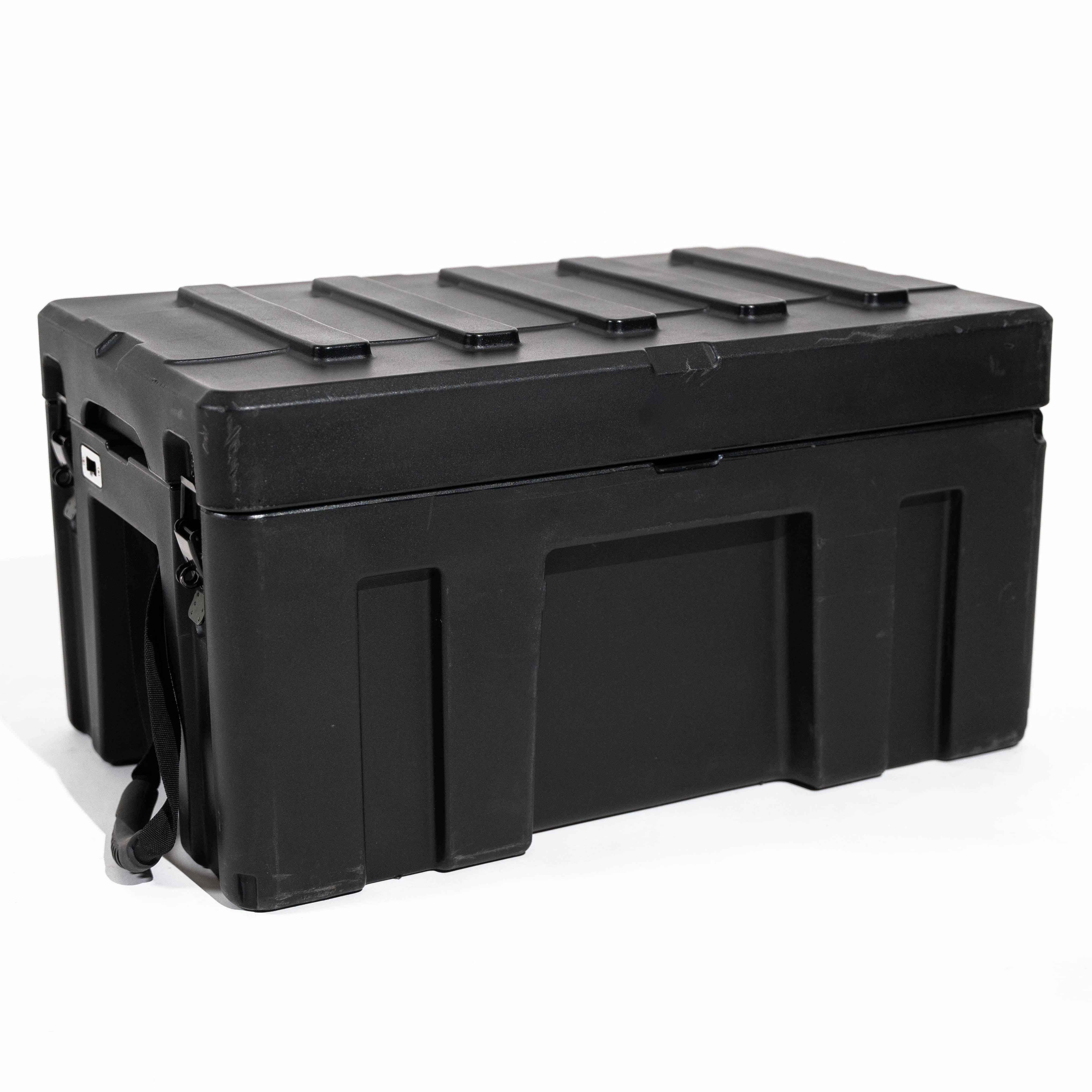 V5 Rugged Waterproof Tool Box Dust Resistant 86L Capacity