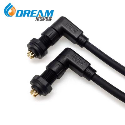 Conector M12 de parafuso à prova d'água para montagem no painel frontal na faixa de tensão de 60 V