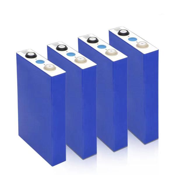 Bateria de lítio LiFePO4 100AH 230AH 300AH Recarregável 3.2V Bateria quadrada Célula de armazenamento de energia solar