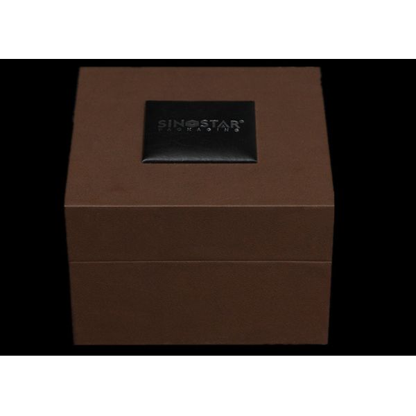 Пластмасса коробки дозора женщин подарка упаковывая покрыла элегантный стиль 100 * 100 * 75мм