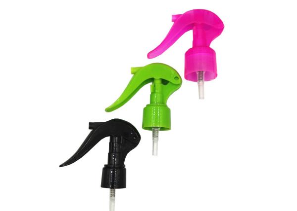 A variedade colore uso do dia a dia dos tamanhos do mini pulverizador do disparador o multi