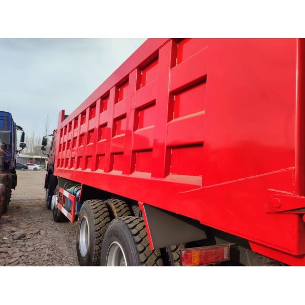 Sinotruck HOWO 8*4 Дамп-грузовик с высокой грузоподъемностью для перевозок тяжелых грузов