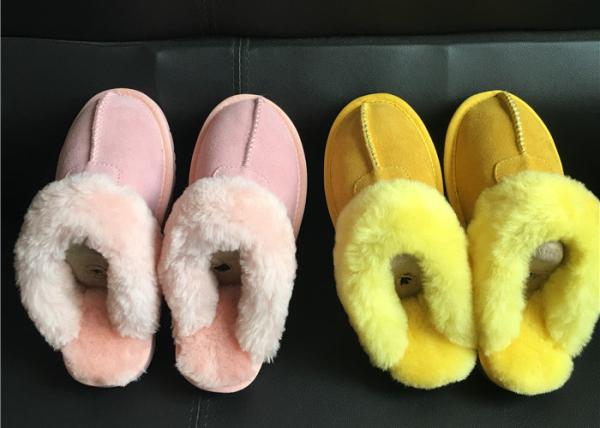 A pele de carneiro australiana das senhoras alinhou o forro 100% do shearling da pele de carneiro das mulas do deslizador