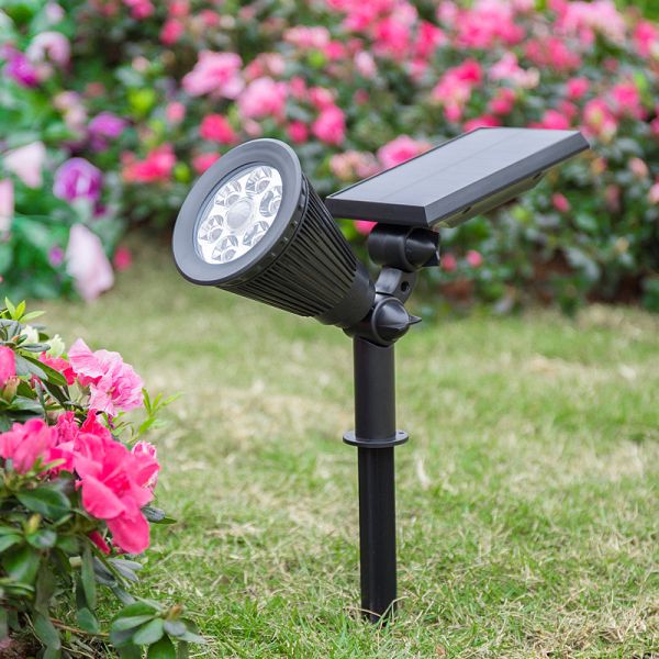 Remote Control IP44 Outdoor Solar Spotlight 180 Degree Adjustable
