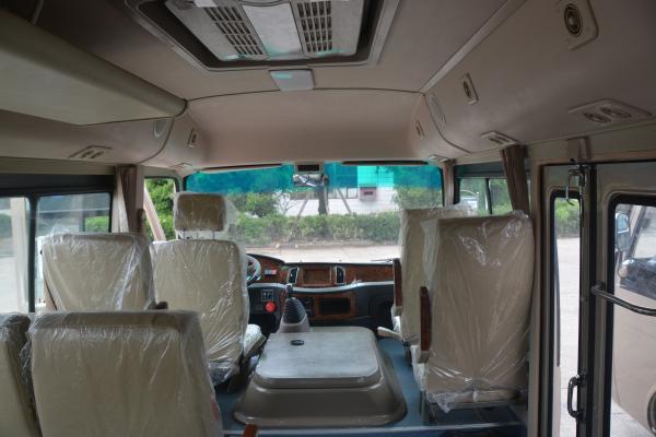6 M Length Rural Toyota Coaster Rosa Minibus 5500kg Weight Wheel Base 3300mm