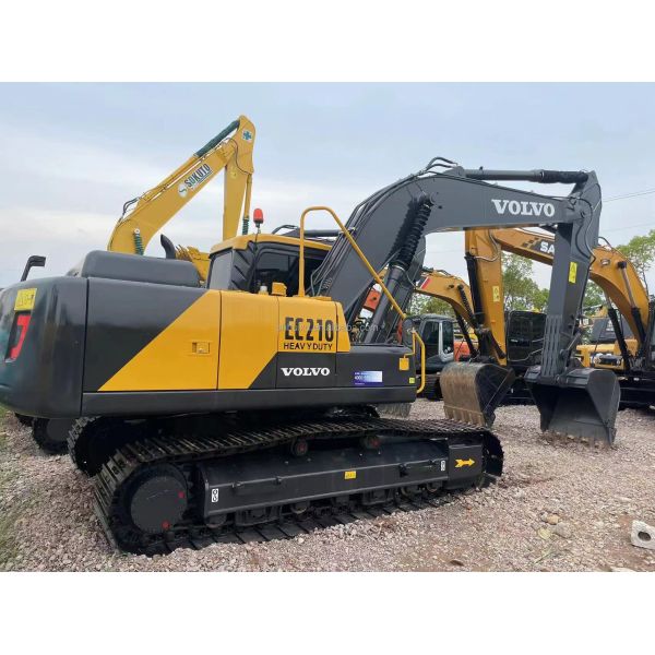 21000kg Used Hydraulic Crawler Excavator Second Hand Volvo Ec210 1.1m3 Bucket Capacity