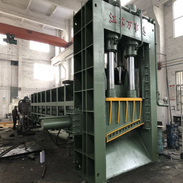 1000Ton Hydraulic Gantry Shear Machine With 2000mm Cutting Width For Heavy Scrap Metal Cutting And Recycling