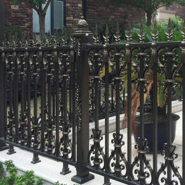 Modern Metal Railing Design Decorative Steel Fence Railing / Staircase Deck Railing And Handrails