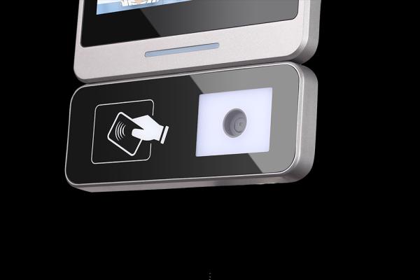 DC12V Face Recognition Terminals Face Access Terminal 4 Core 1.8GHz