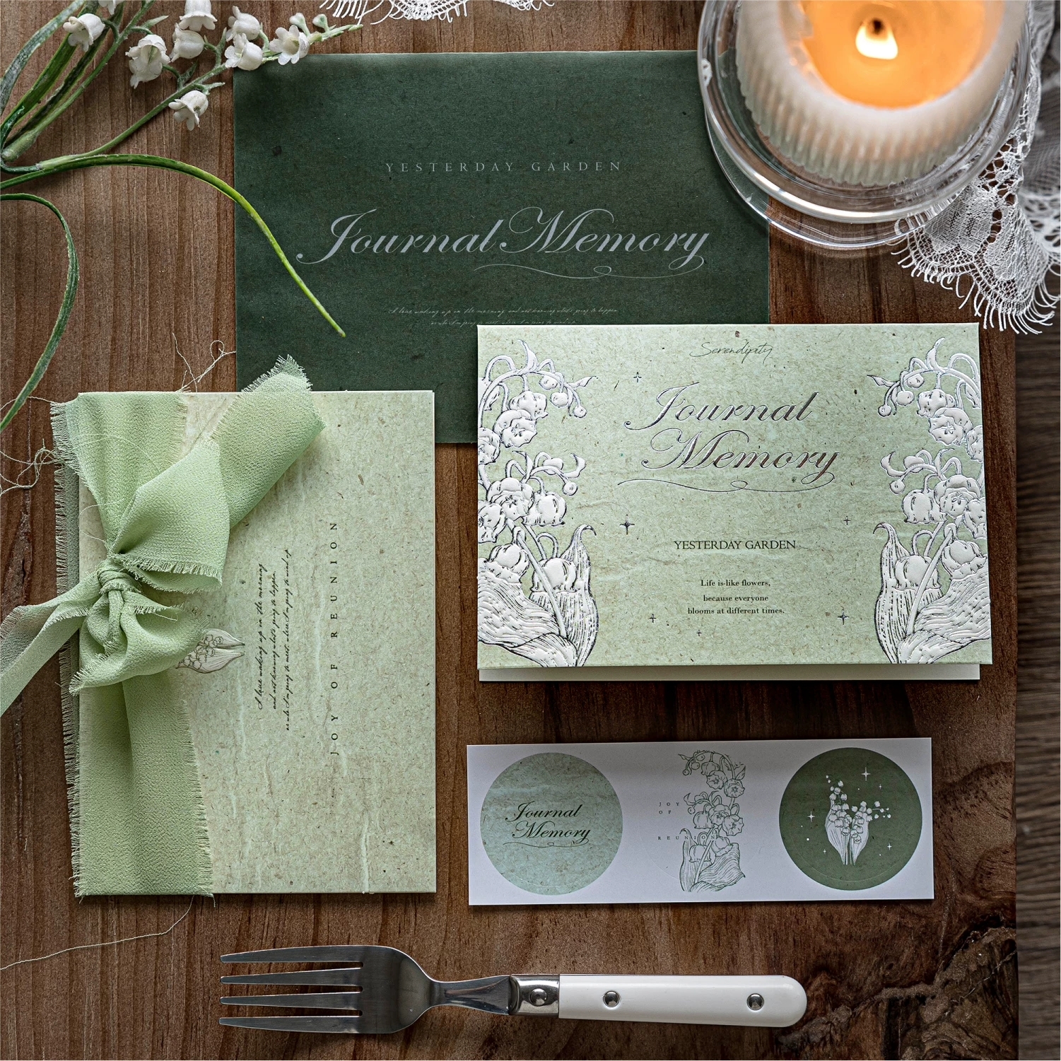 Embossed Botanical Greeting Cards With Matching Envelopes And Sticker Seals