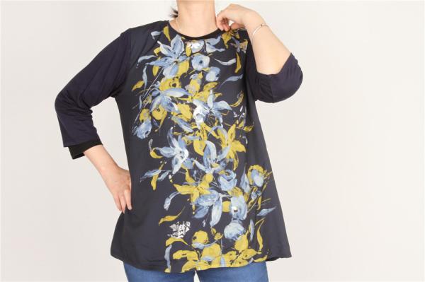 Ladies  sweatshirts