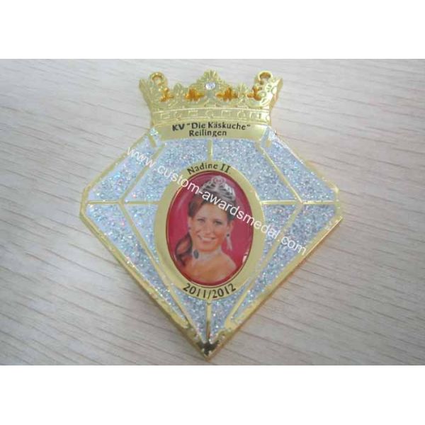 Grosse Junkersdorfer 3D Zinc Alloy / Pewter Carnival Medal by Purple Rhinestone, Gold Plating