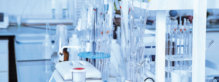 Фармацевтическая 800- 2000 вращений в минуту диапазон скорости Вакуумная центрифуга Концентратор Лабораторная центрифуга