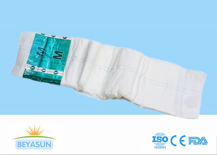 couches-culottes adultes jetables d'absorption de 480ml 640ml 800ml avec du PE Backsheet