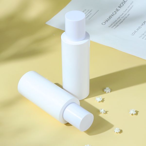 White PET Flat Shoulder Toner Bottle | Custom Skincare Packaging Solution for Beauty Brands