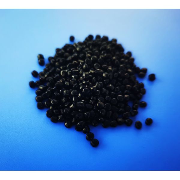 Transporteur de PE Masterbatch noir en plastique pour le moulage par injection