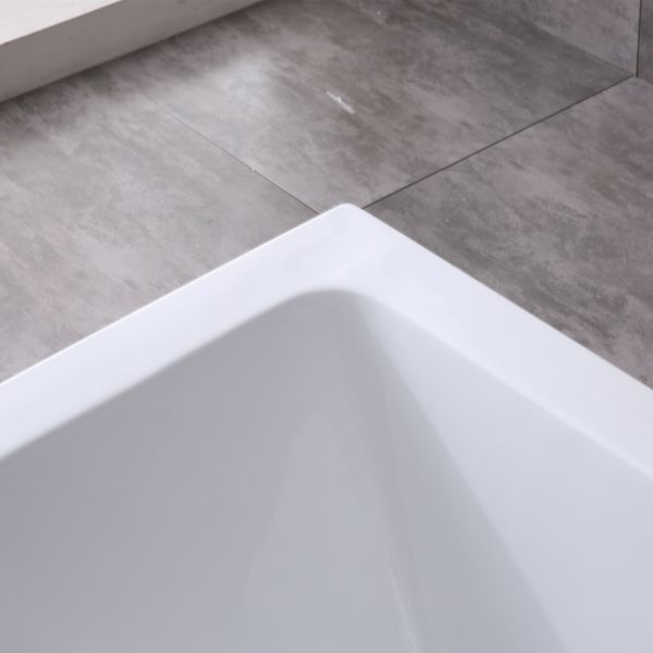UK Standard Traditional Acrylic Drop in Bathtub with Center Drain and Simple Function