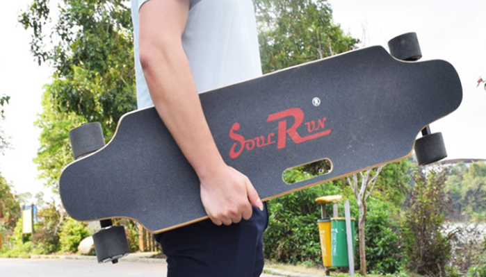 970mm Deck Size Portable Electric Skateboard 600W*2 Watt Lithium Ion Battery