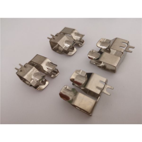 Аудио металл батарей & заряжателей электроники штемпелюя части, металл штемпелюя процесс