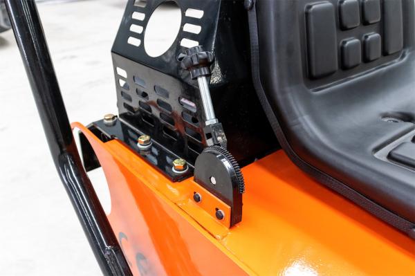 Diesel Engine Home Garden Mini Digger Hydraulic Chinese Small Digger Excavator