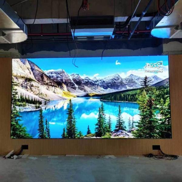 Indoor HD Video Wall P1.25 P1.56 P1.86 All-in-One LED Display Solutions