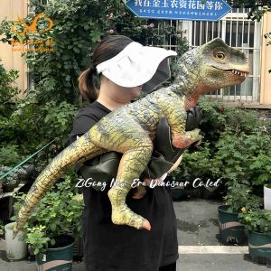 Tamaño personalizado Bebé Dinosaurio Muñeco de mano verde T Rex para espectáculo de escenario y jardín