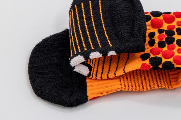 Colorful Thick Youth Boys Basketball Socks With Nylon / Spandex Material